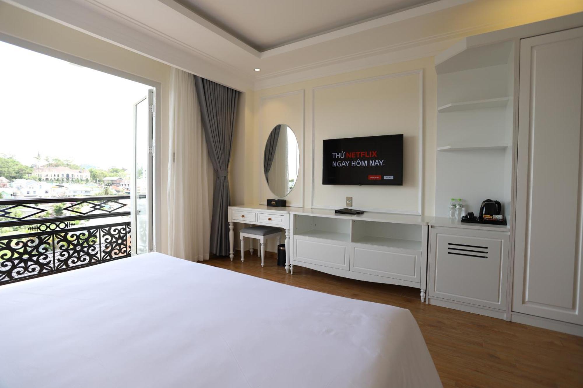 Le Marais Hotel Dalat Exterior photo